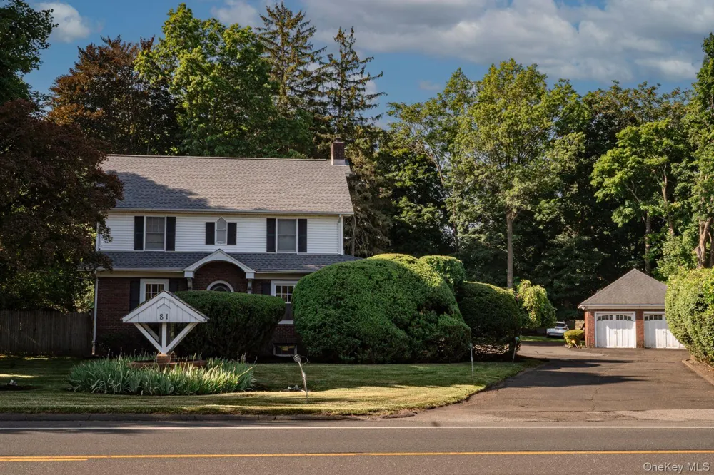 81 Route 59 Suffern, NY 10901
