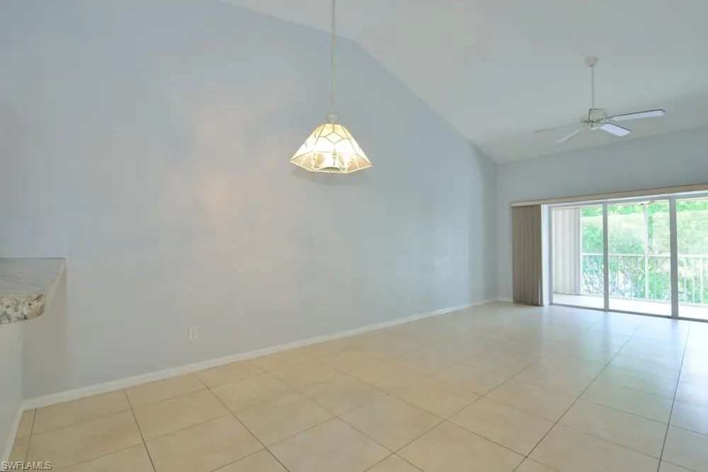 1042 Mainsail Drive #823 Naples, FL 34114