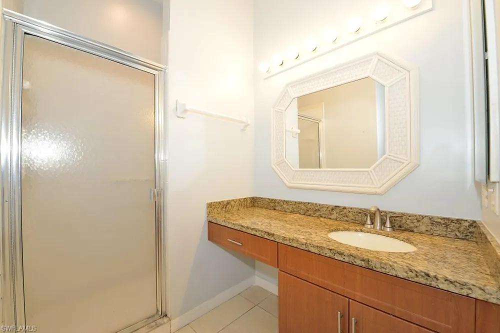 1042 Mainsail Drive #823 Naples, FL 34114