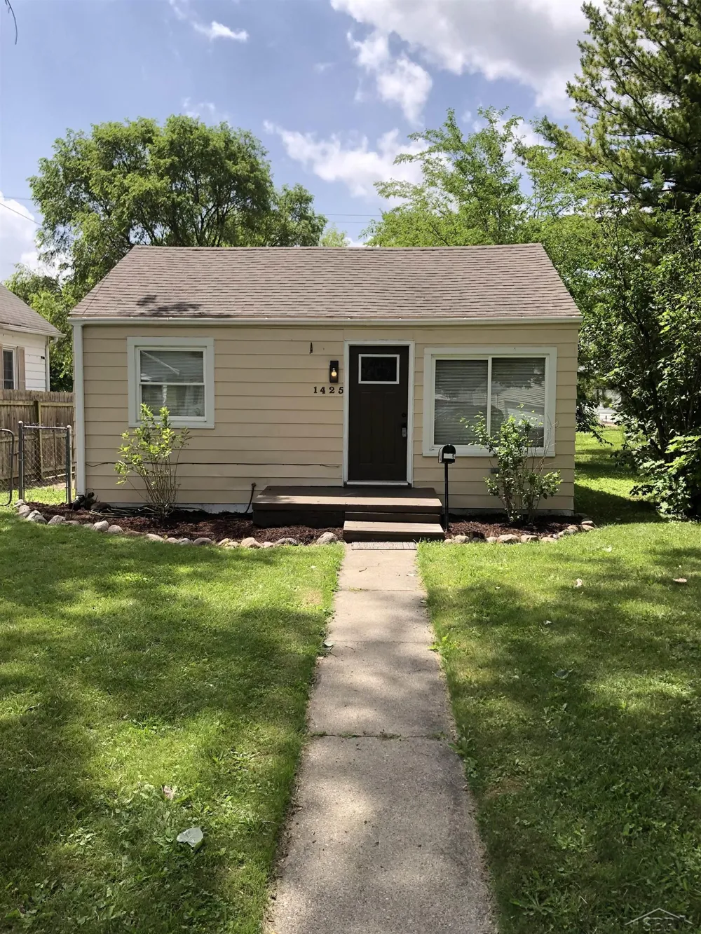 1425 Cypress Street Saginaw City, MI 48602