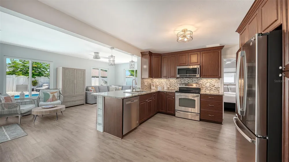 1302 MANGO AVENUE Venice, FL 34285