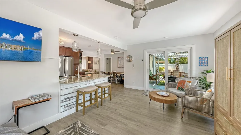 1302 MANGO AVENUE Venice, FL 34285
