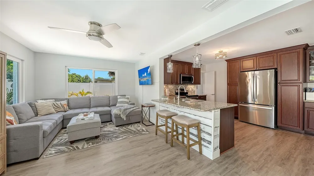 1302 MANGO AVENUE Venice, FL 34285