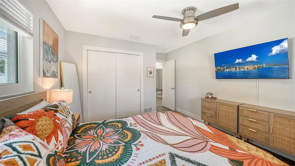 1302 MANGO AVENUE Venice, FL 34285