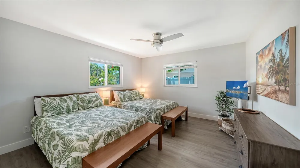 1302 MANGO AVENUE Venice, FL 34285