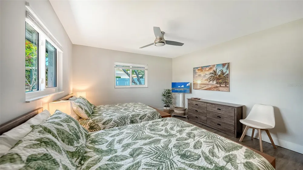 1302 MANGO AVENUE Venice, FL 34285
