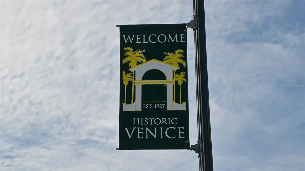 1302 MANGO AVENUE Venice, FL 34285