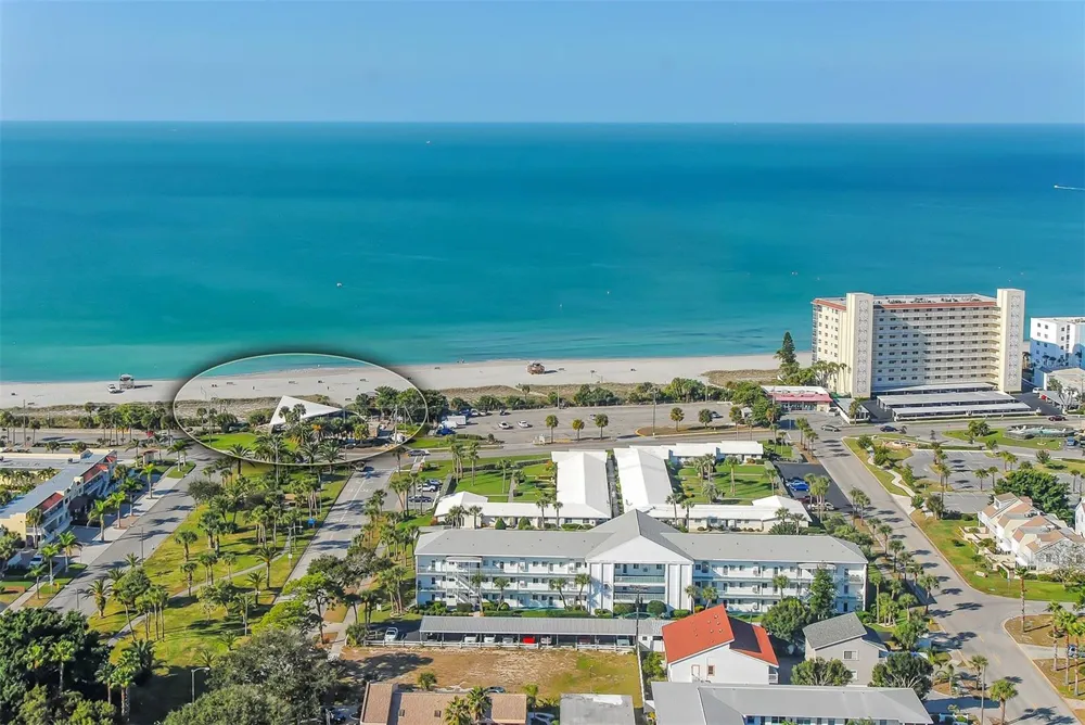 1302 MANGO AVENUE Venice, FL 34285