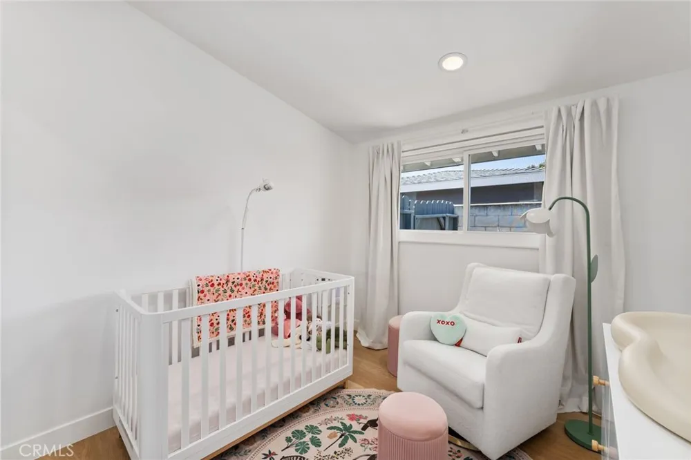 2135 Parsons Street Costa Mesa, CA 92627