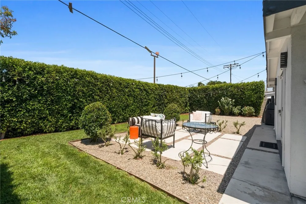 2135 Parsons Street Costa Mesa, CA 92627
