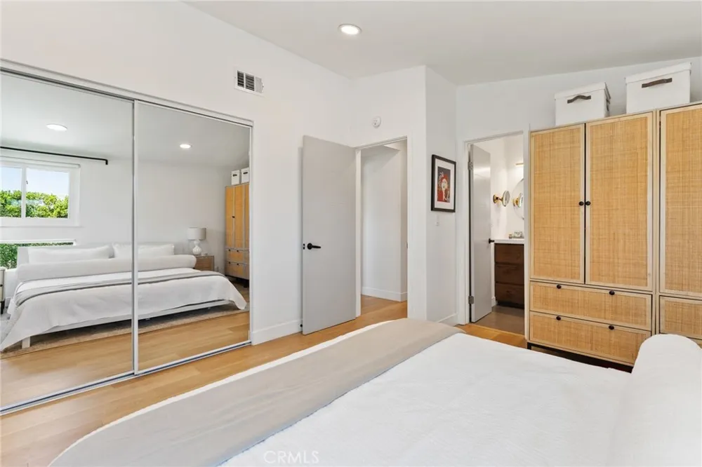 2135 Parsons Street Costa Mesa, CA 92627