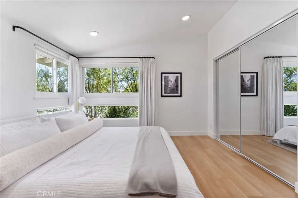 2135 Parsons Street Costa Mesa, CA 92627