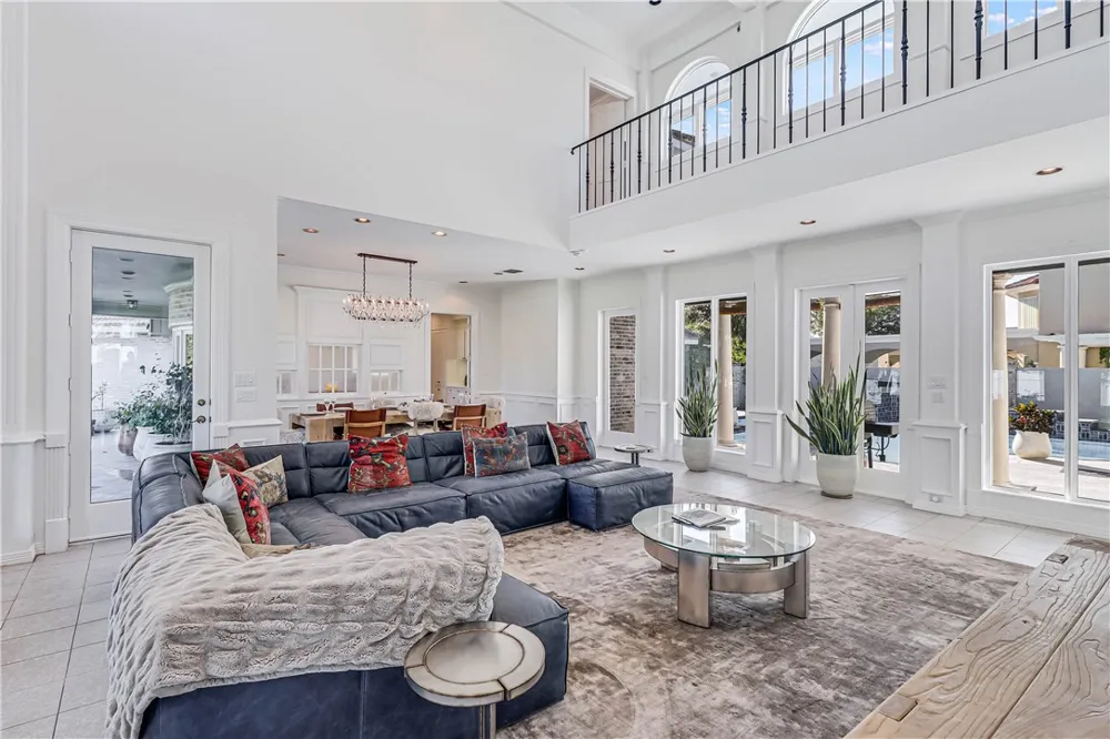 5001 Ocean Drive Corpus Christi, TX 78412