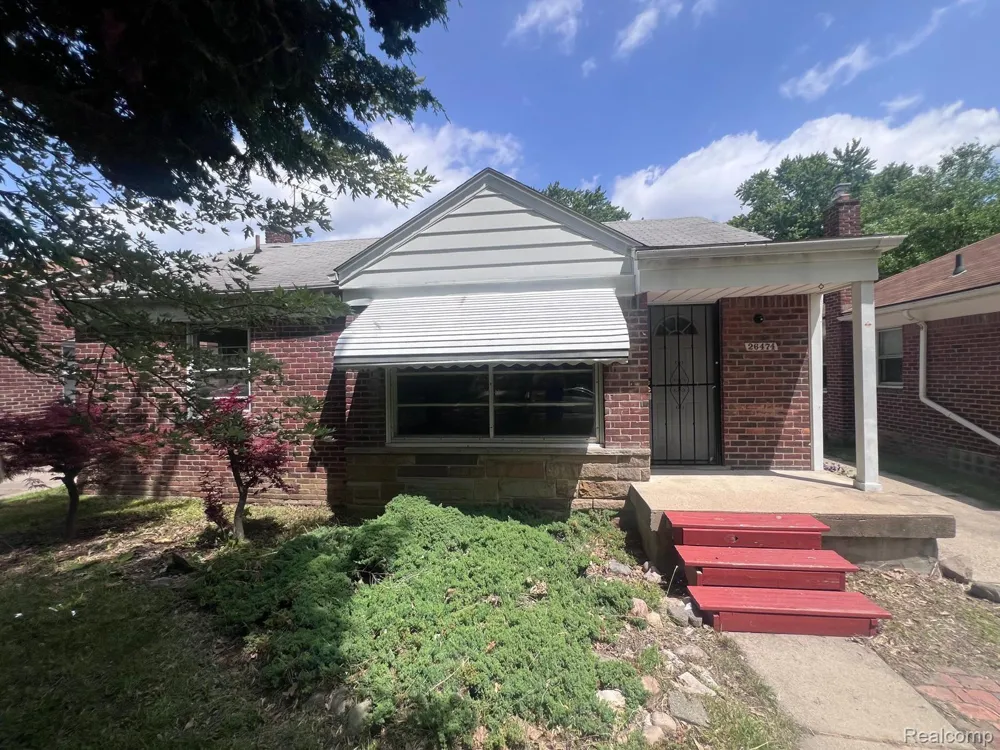 26474 Somerset Drive Inkster City, MI 48141