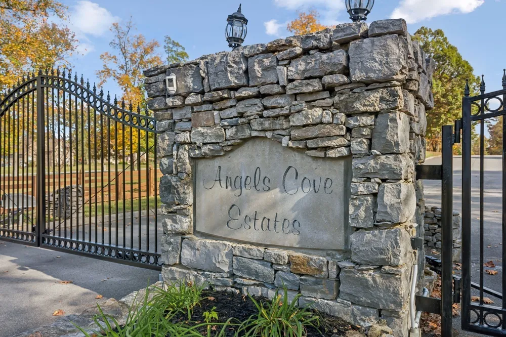 7025 Cairo Bend Rd Lebanon, TN 37087