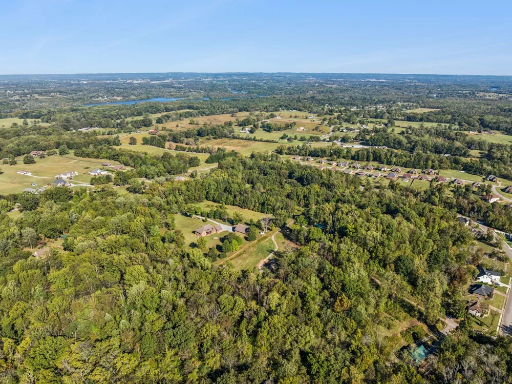 7025 Cairo Bend Rd Lebanon, TN 37087