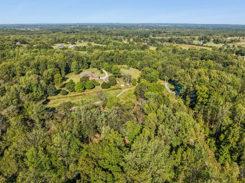 7025 Cairo Bend Rd Lebanon, TN 37087