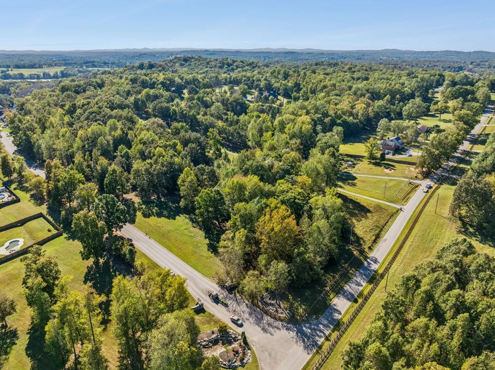 7025 Cairo Bend Rd Lebanon, TN 37087