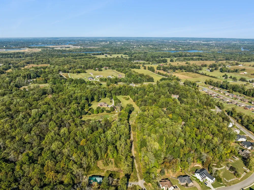 7025 Cairo Bend Rd Lebanon, TN 37087