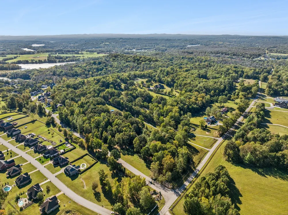 7025 Cairo Bend Rd Lebanon, TN 37087