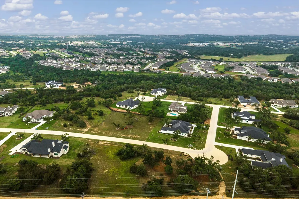 294 Mae Point Dripping Springs, TX 78620