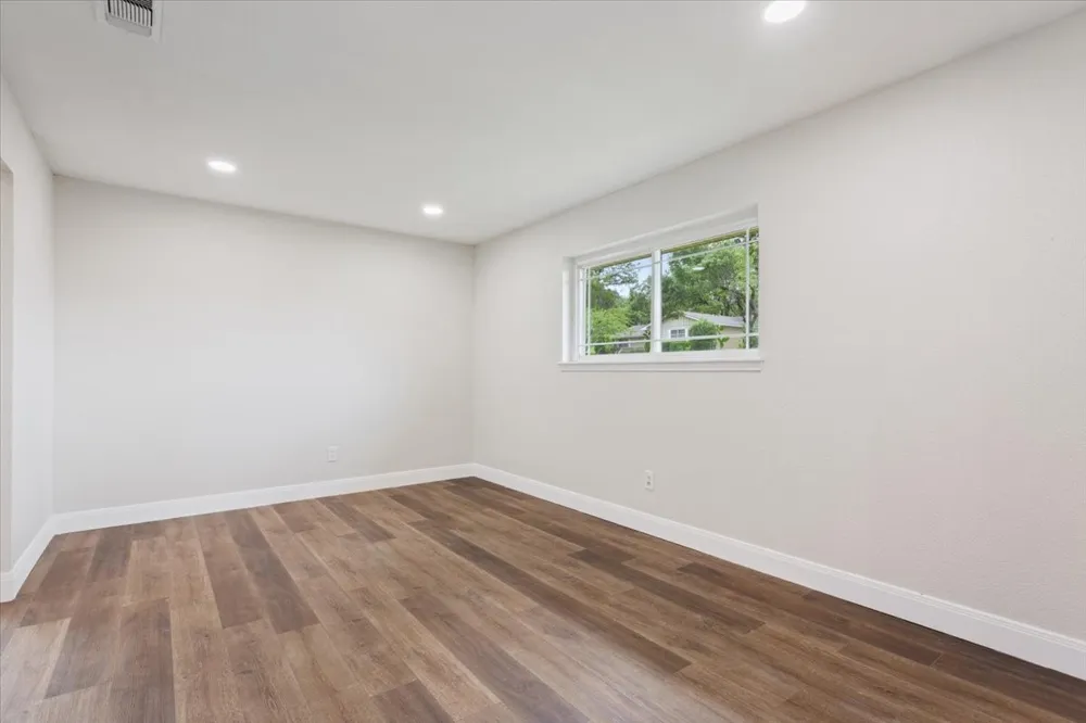 849 Arlington Drive Woodway, TX 76712