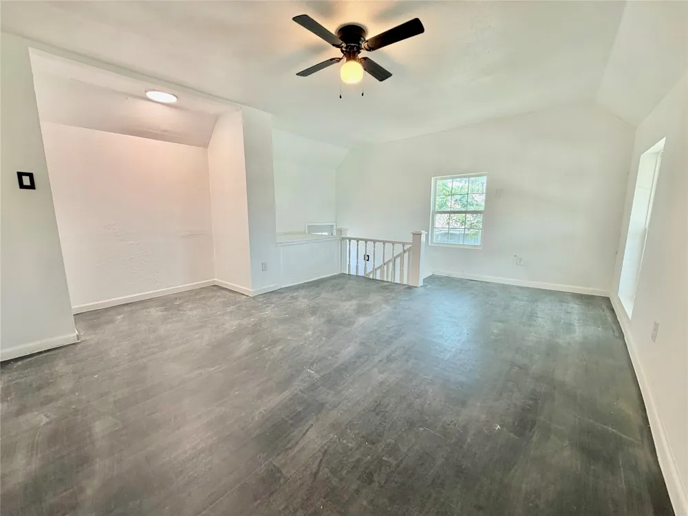 211 S Mabel Street Ferris, TX 75125