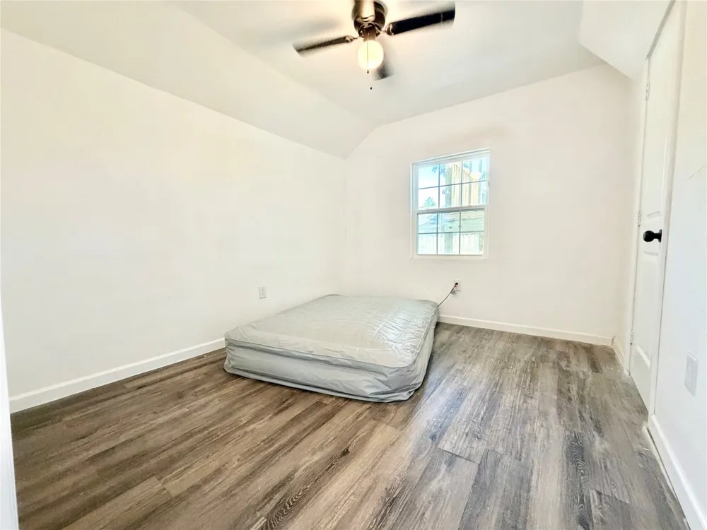 211 S Mabel Street Ferris, TX 75125