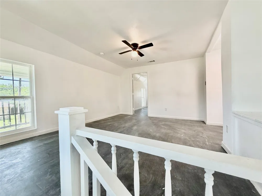 211 S Mabel Street Ferris, TX 75125