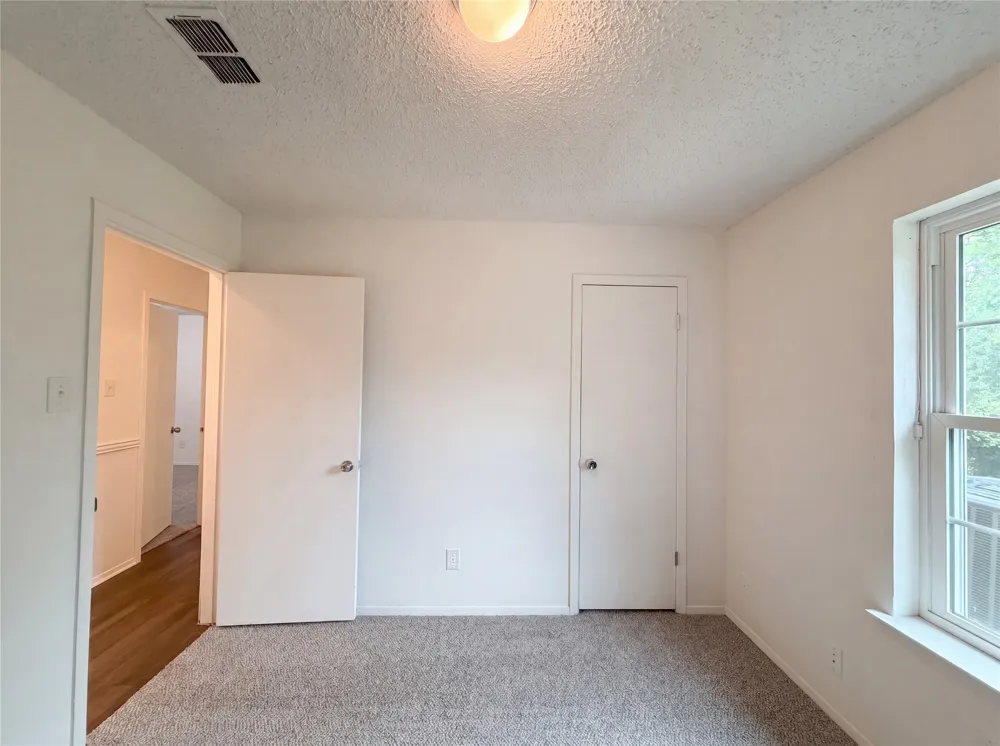 512 Lake Crest Parkway Azle, TX 76020