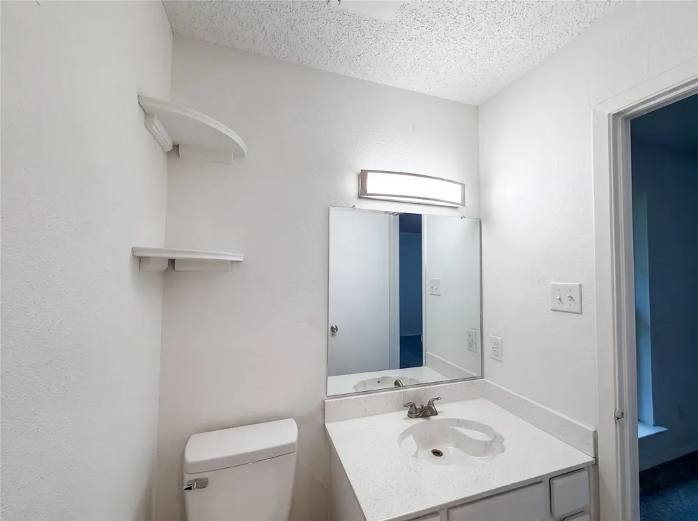 512 Lake Crest Parkway Azle, TX 76020