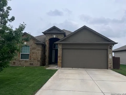 472 Copper Hill
