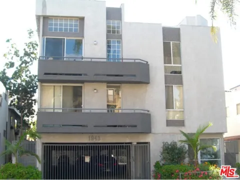 1943 Selby Avenue #101