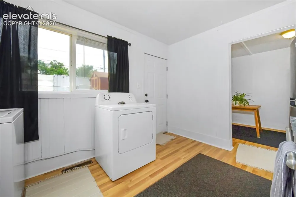 2581 E San Miguel Street Colorado Springs, CO 80909