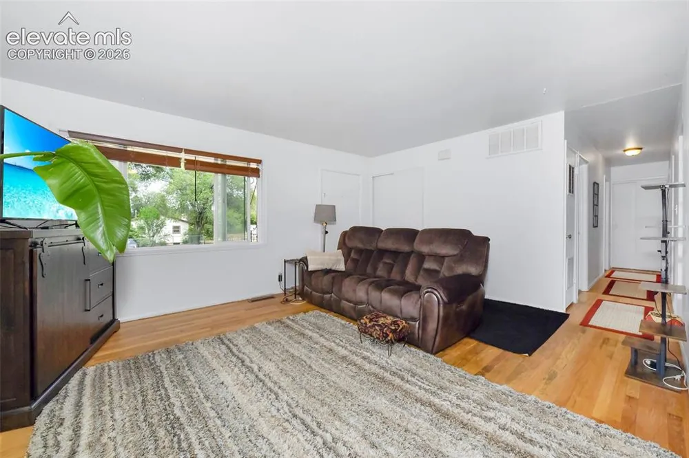 2581 E San Miguel Street Colorado Springs, CO 80909