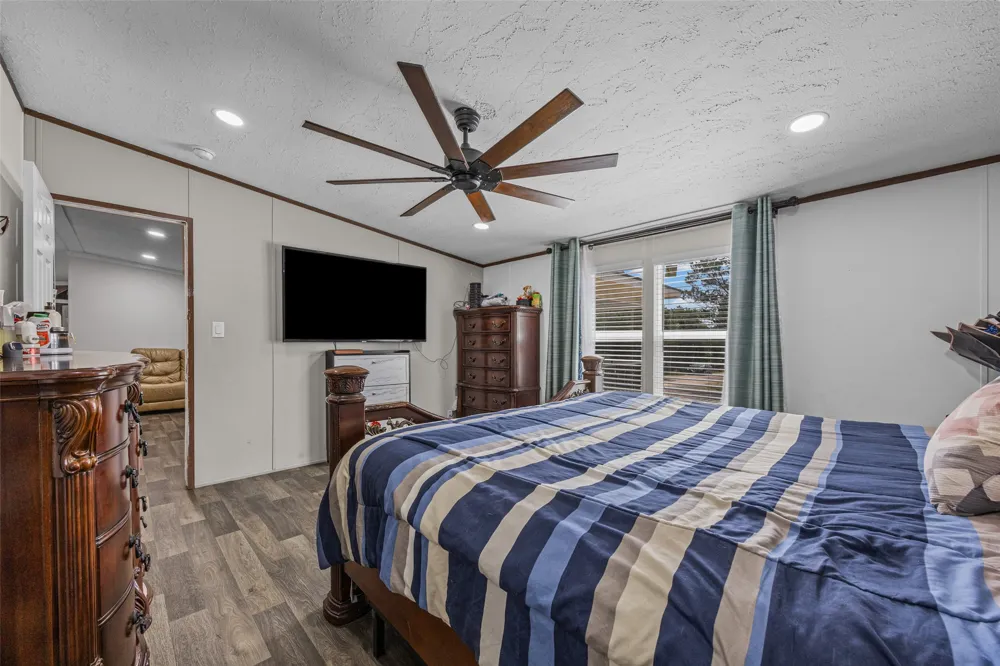 564 Boyd Road Red Rock, TX 78662