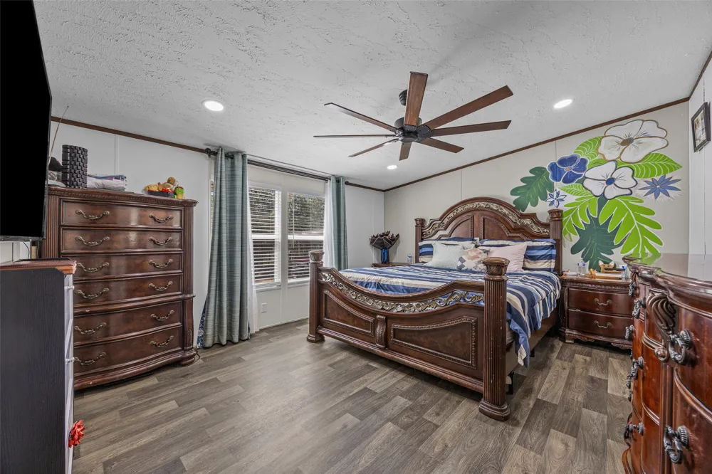 564 Boyd Road Red Rock, TX 78662