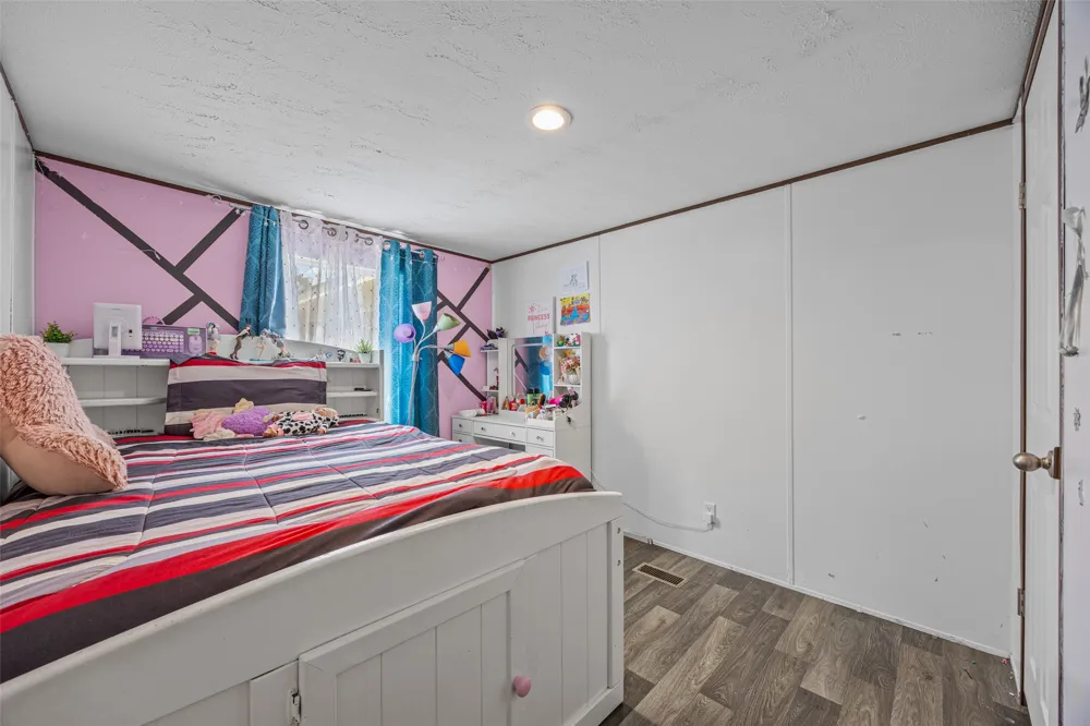 564 Boyd Road Red Rock, TX 78662
