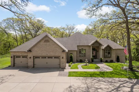 679 Oakgreen Avenue Court