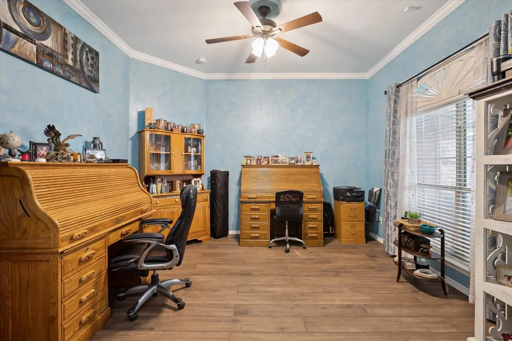 568 Willowview Drive Saginaw, TX 76179