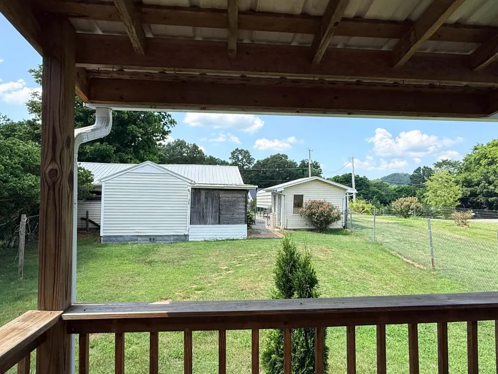 190 Co Rd 909 Etowah, TN 37331