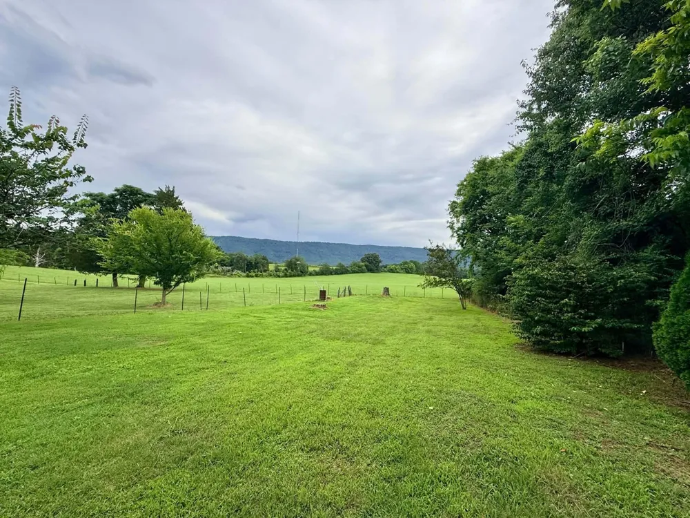 190 Co Rd 909 Etowah, TN 37331