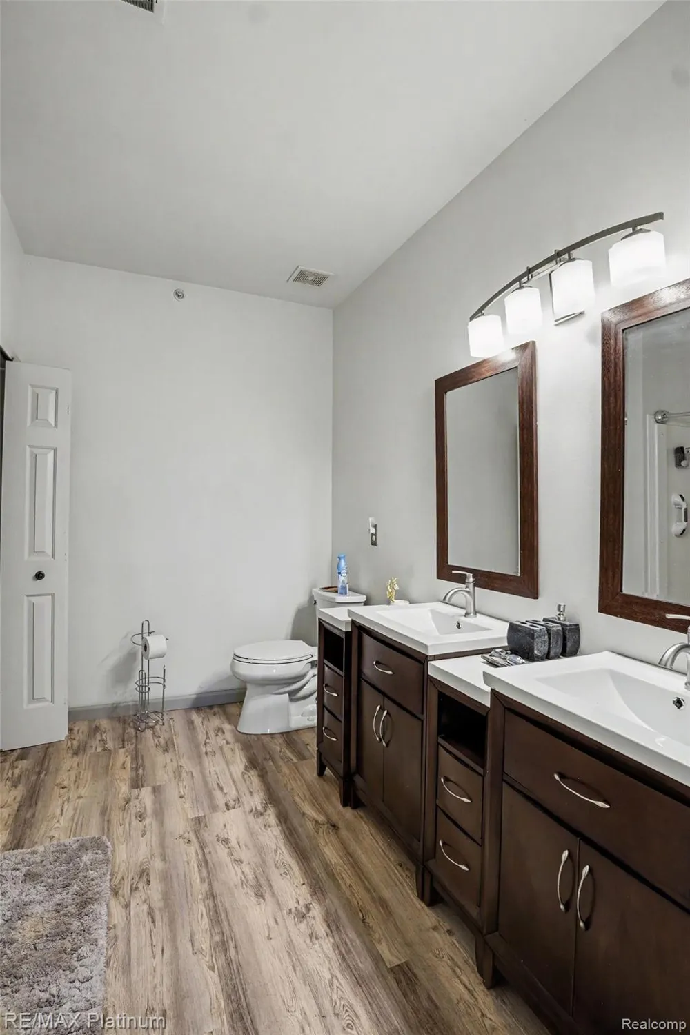 10217 CROSSVIEW TRAIL Hartland Township, MI 48855