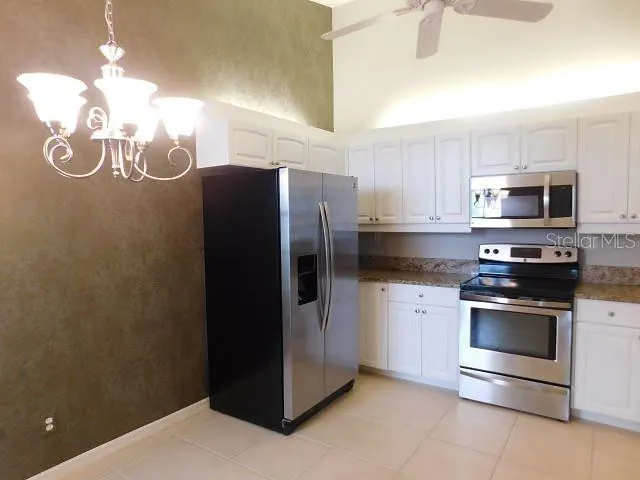 1669 MONARCH DRIVE #204 Venice, FL 34293