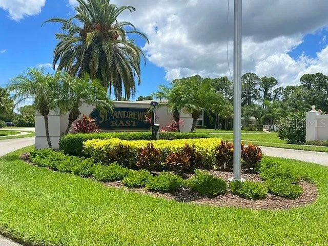 1669 MONARCH DRIVE #204 Venice, FL 34293