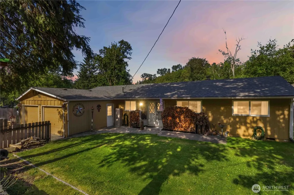 109 Alpha Drive Longview, WA 98632