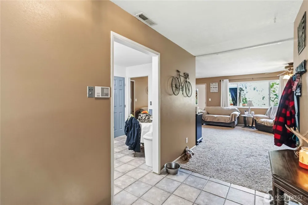 109 Alpha Drive Longview, WA 98632