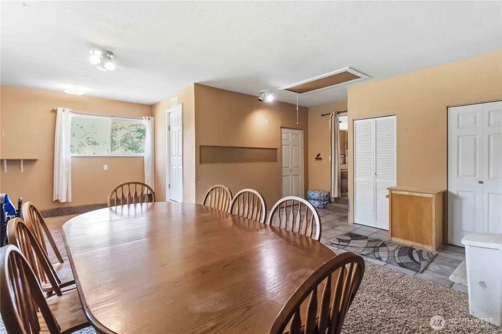 109 Alpha Drive Longview, WA 98632