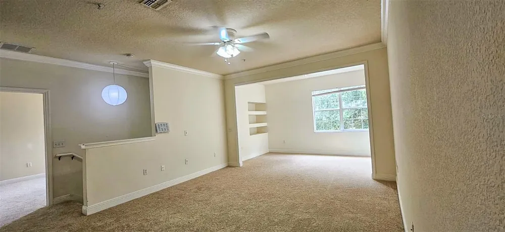200 SOUTHERN PECAN CIRCLE #203 Winter Garden, FL 34787