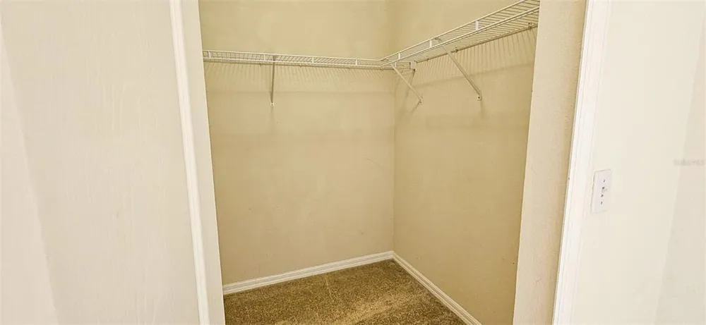 200 SOUTHERN PECAN CIRCLE #203 Winter Garden, FL 34787